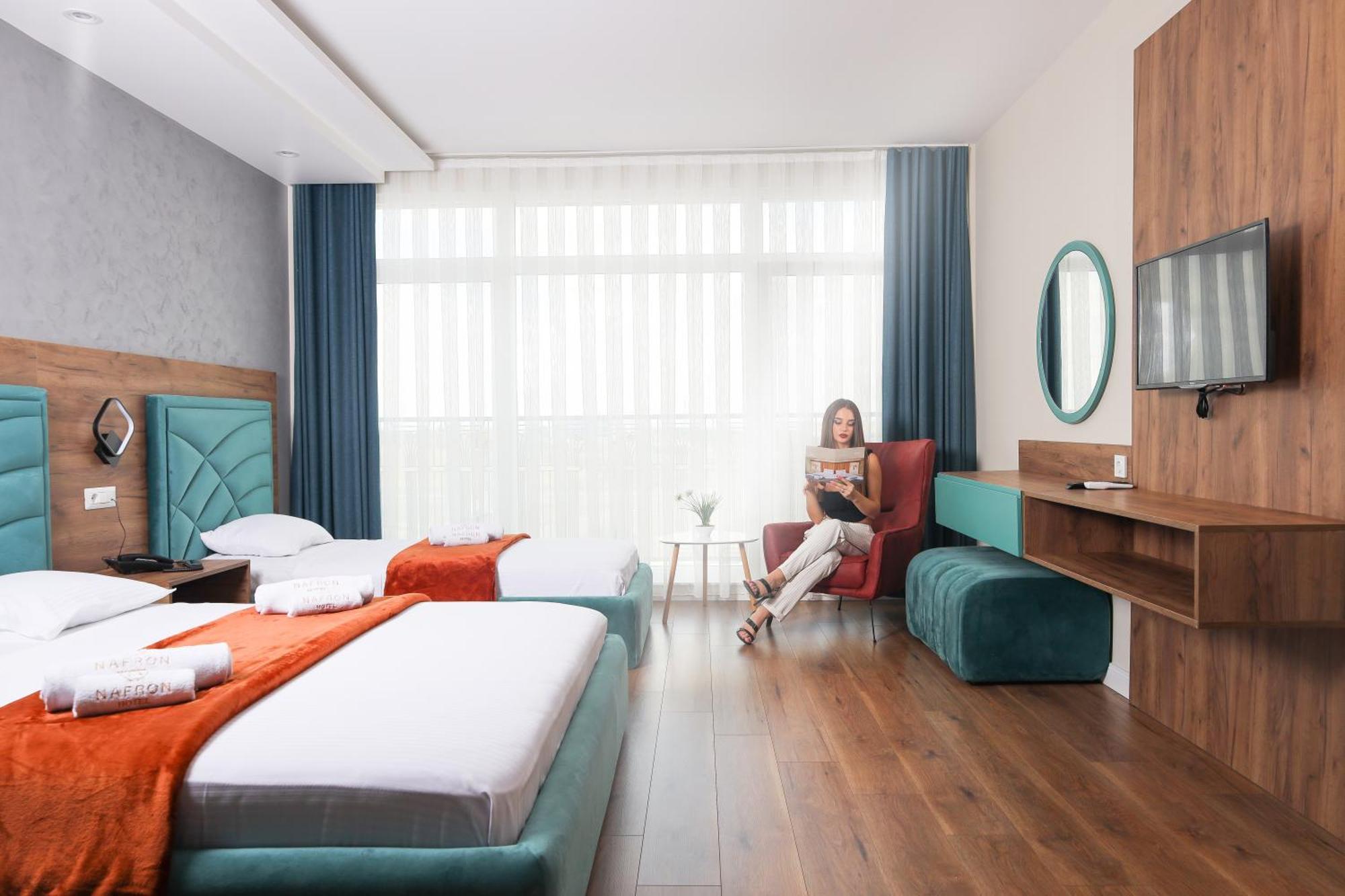 Nafron Hotel Prizren Exterior foto